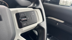 Land Rover Defender 3.0 D250 X-Dynamic SE 90 3dr Auto Diesel Estate